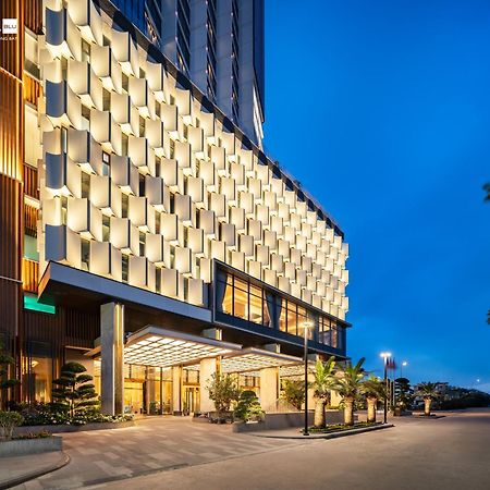 Radisson Blu Ha Long Bay Hotel Exterior photo