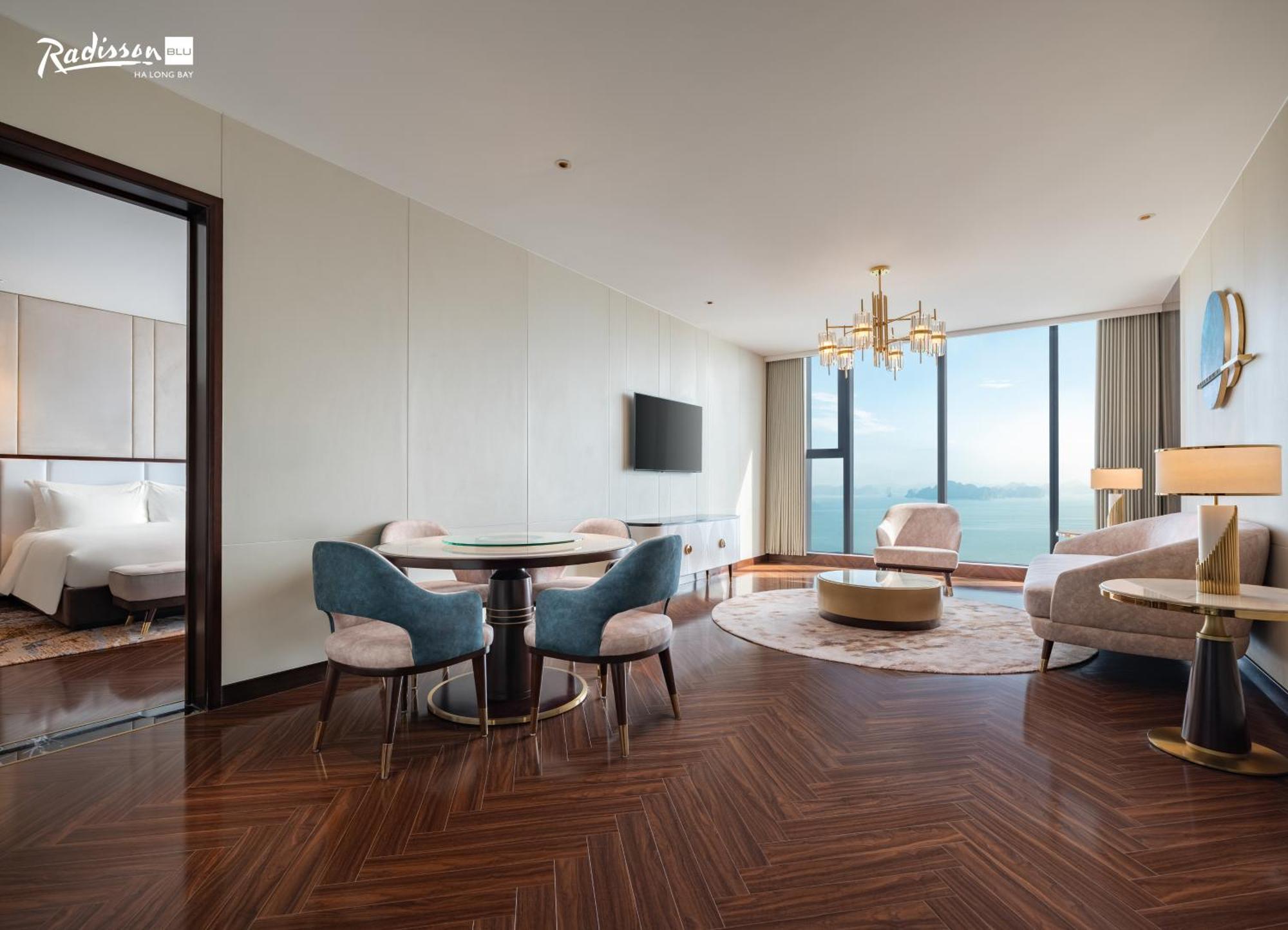 Radisson Blu Ha Long Bay Hotel Exterior photo