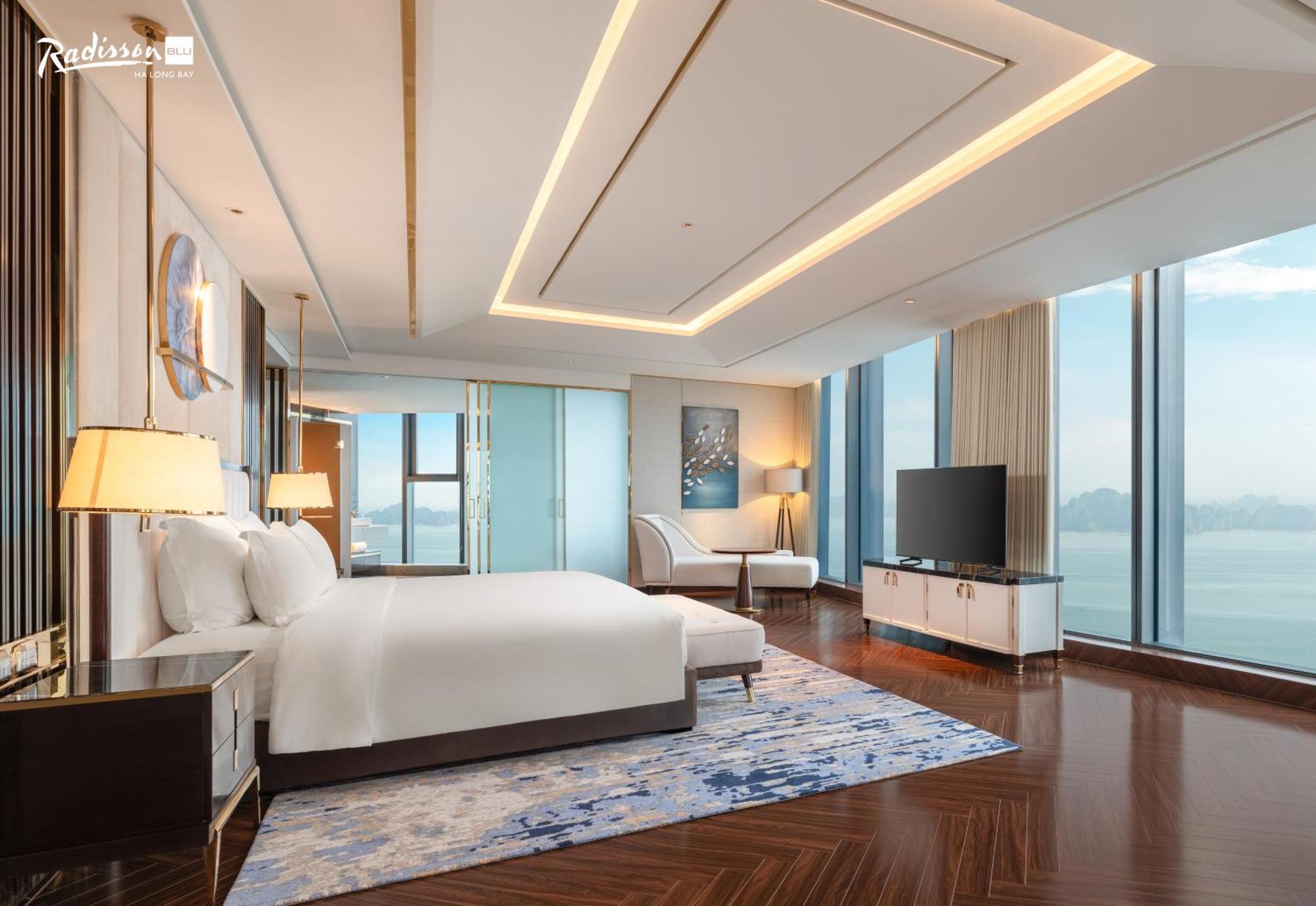 Radisson Blu Ha Long Bay Hotel Exterior photo