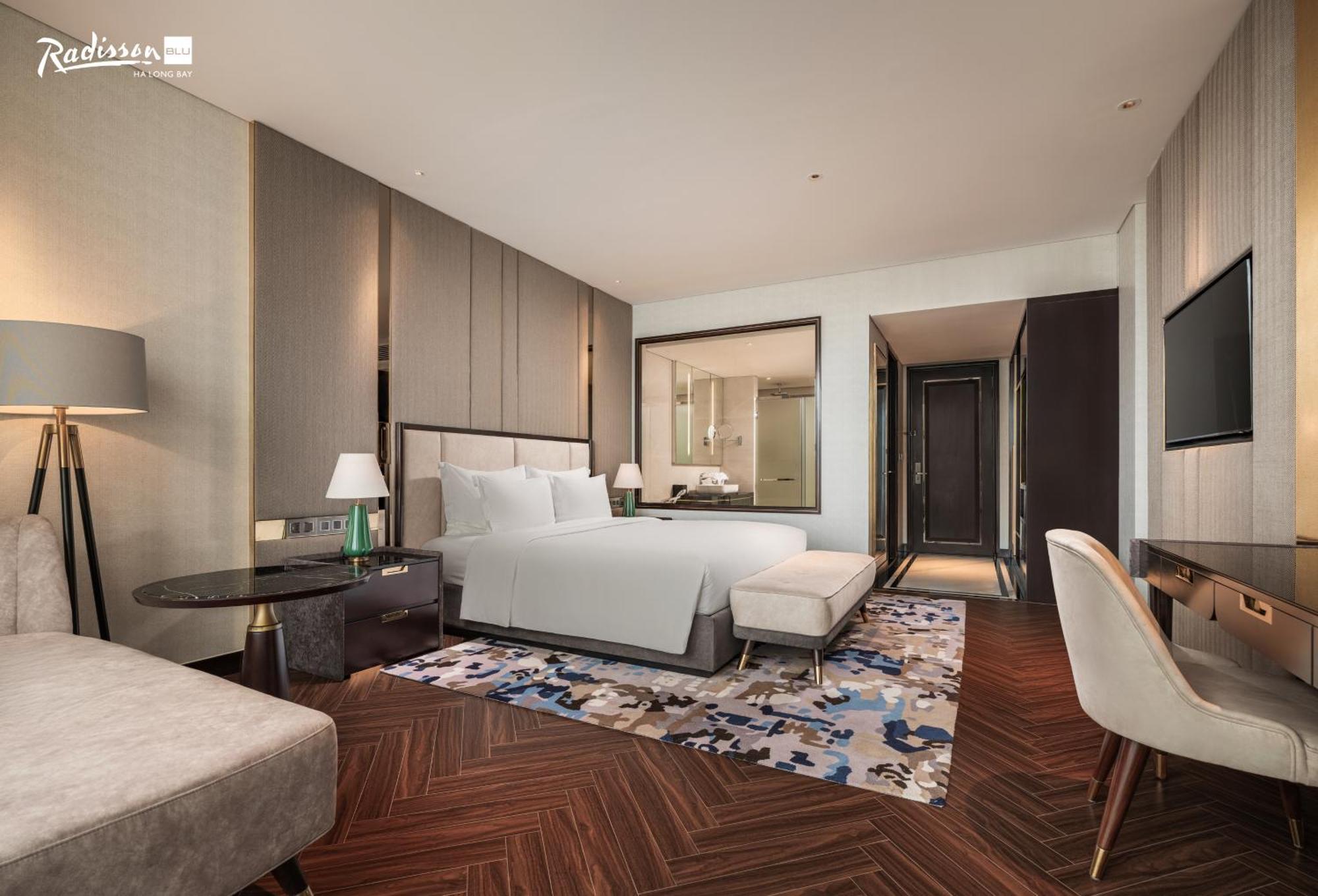 Radisson Blu Ha Long Bay Hotel Exterior photo